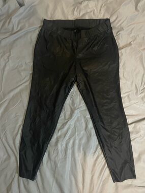 torrid Black Faux Leather Legging Detail